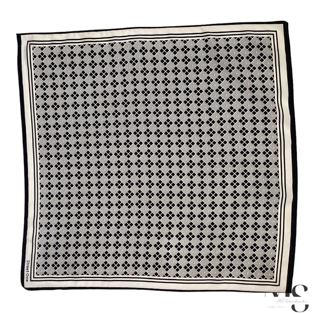 STREET ONE Gray & Black Geometric Polyester Scarf SQR 17’’ EX COND